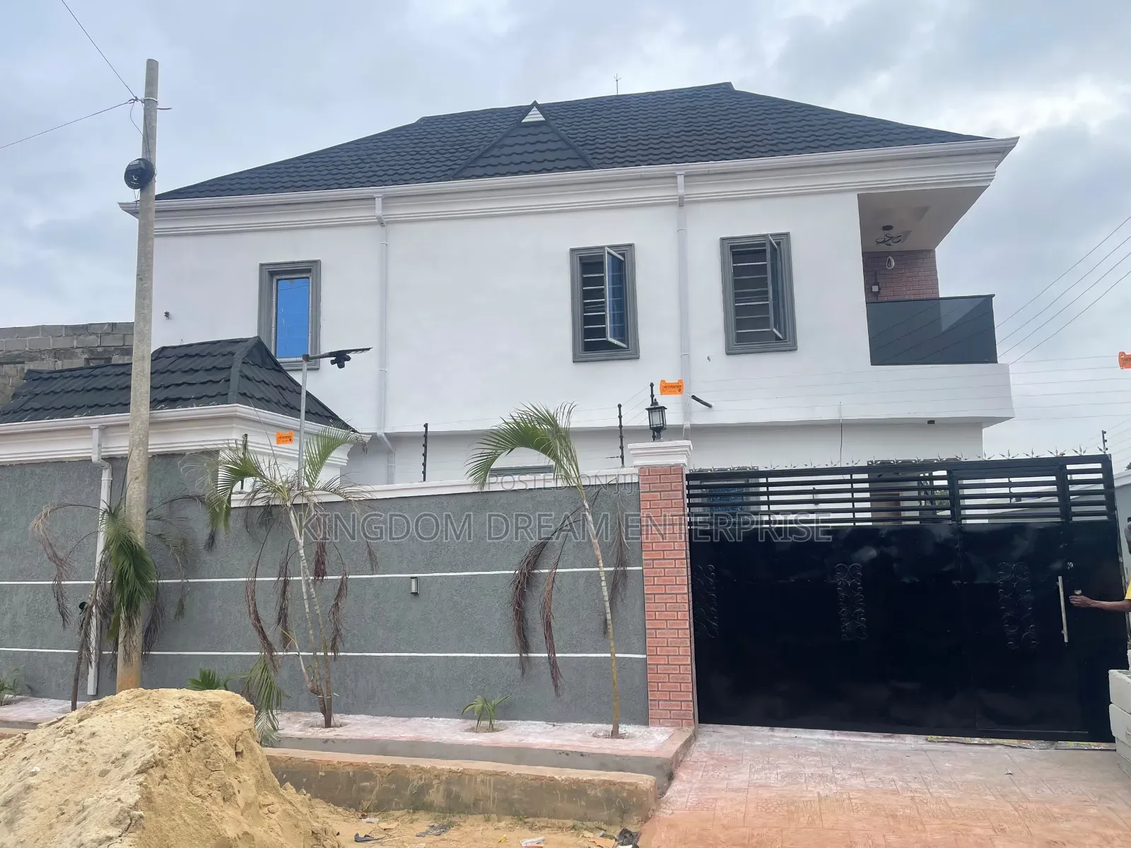 4bdrm Duplex in Aboru Harmony Estate for sale in Iyana Ipaja