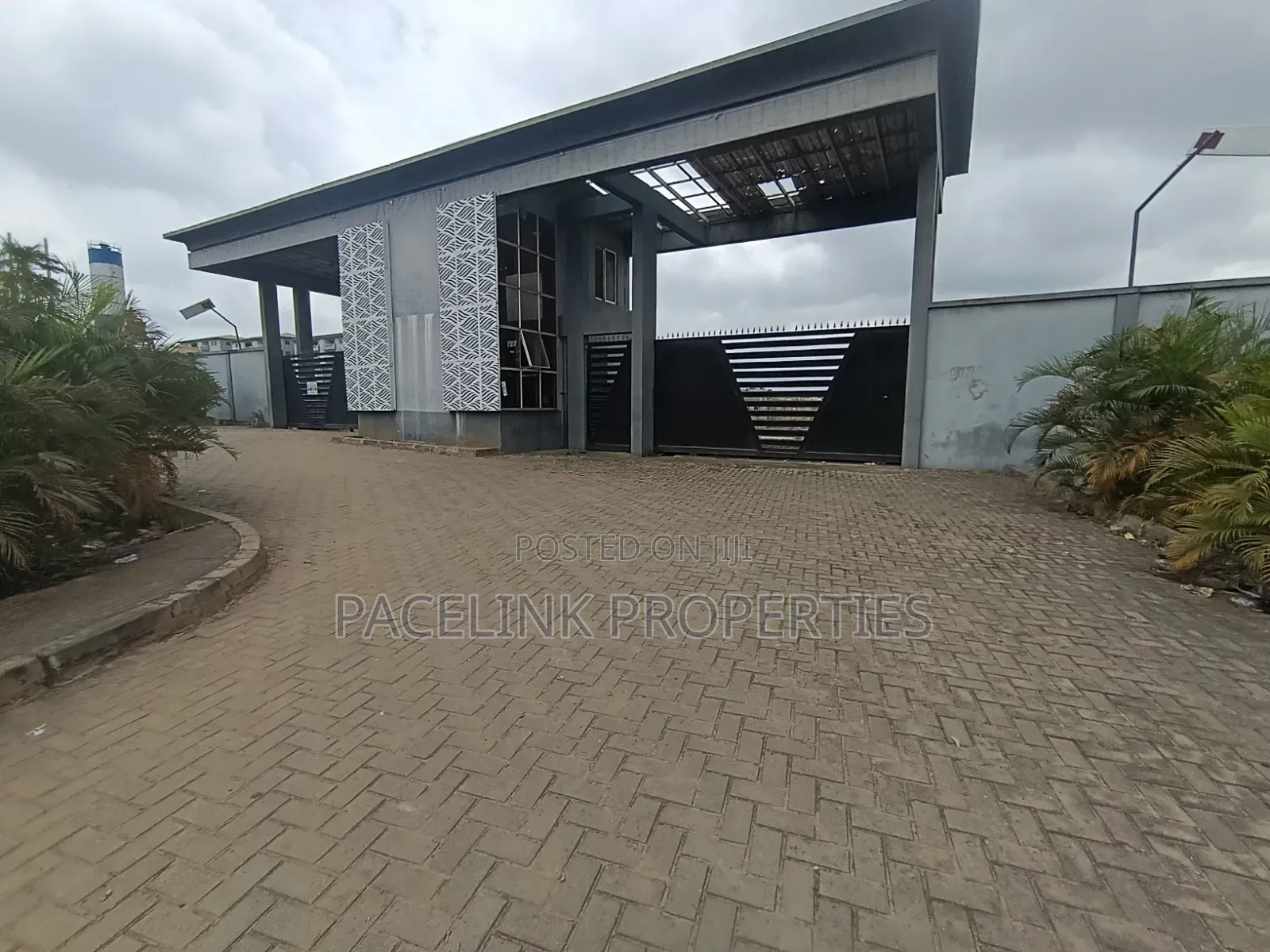 2bdrm Block of Flats in Ipaja / Ipaja for sale in Ipaja / Ipaja