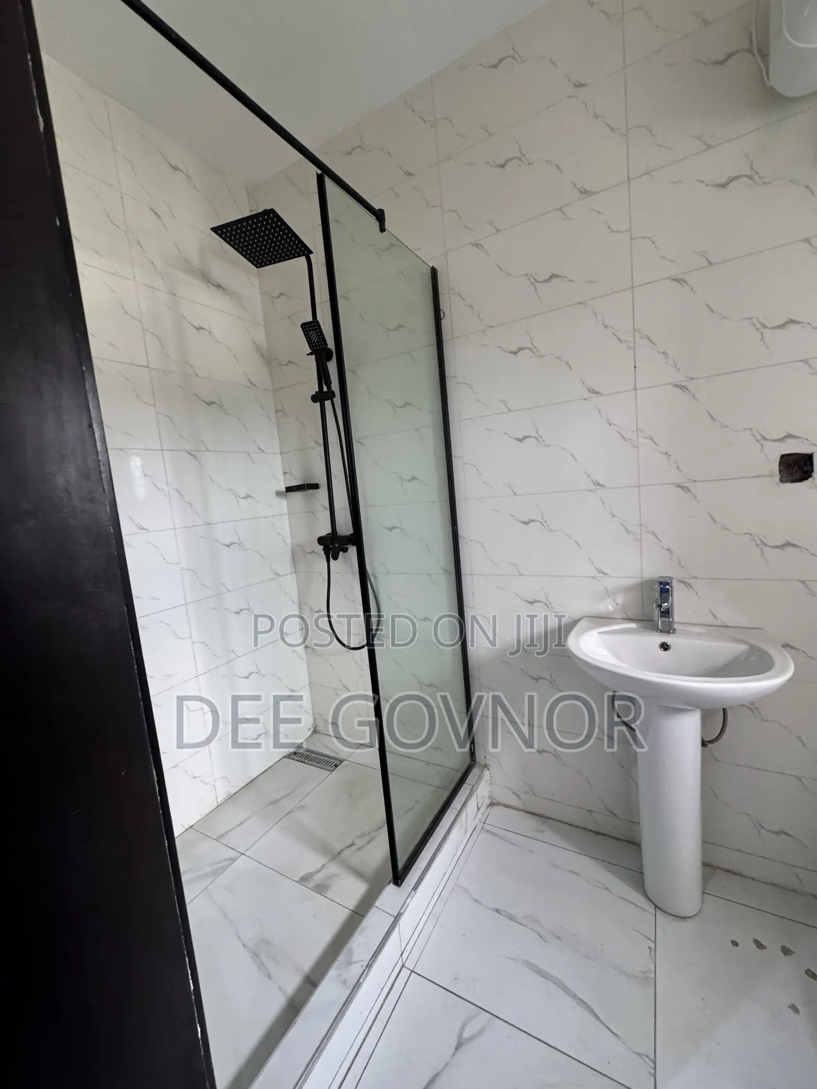 Furnished 3bdrm Apartment in Lekki Phase 1 for rent in Lekki Phase 1