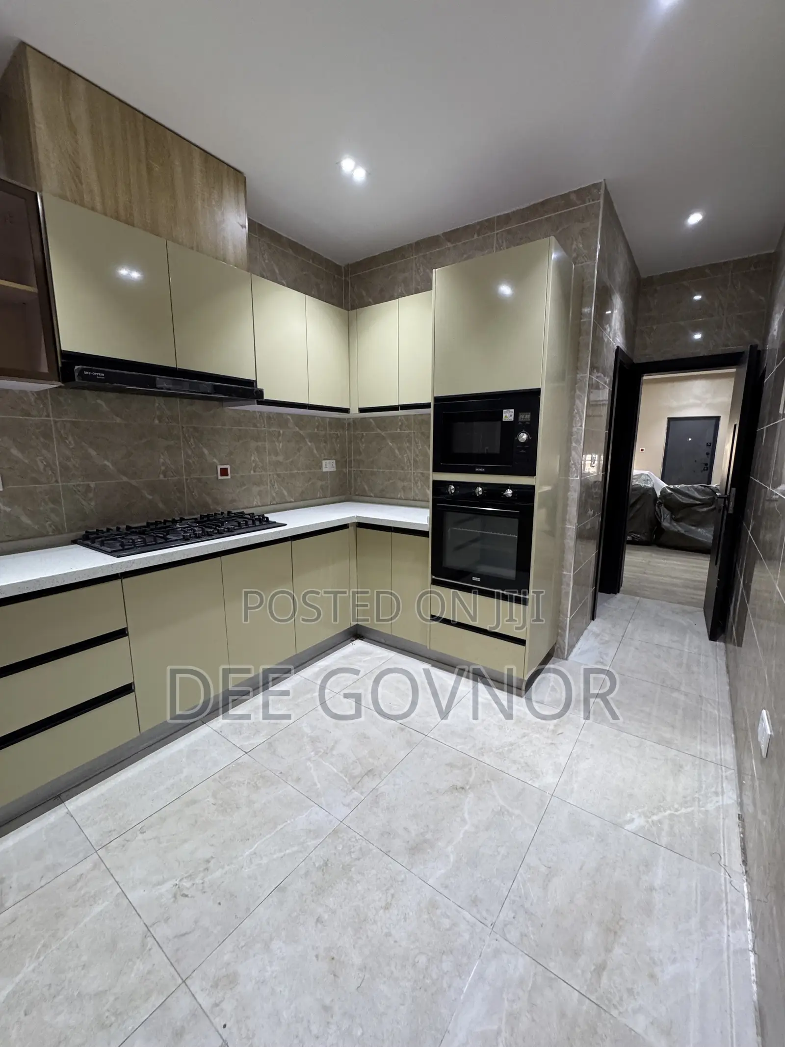 Furnished 3bdrm Apartment in Lekki Phase 1 for rent in Lekki Phase 1