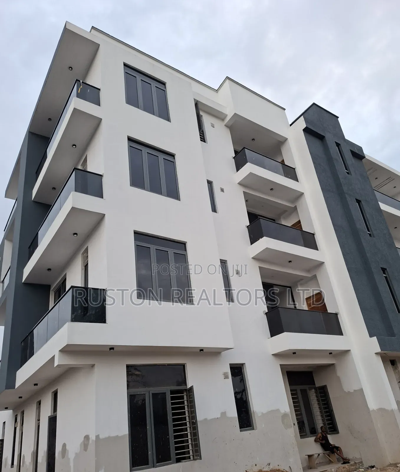3bdrm Apartment in Ikeja GRA for sale in Ikeja GRA