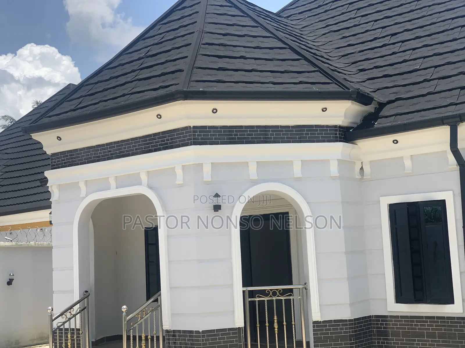 4bdrm Bungalow in Station, Ohaji/Egbema for sale in Ohaji/Egbema