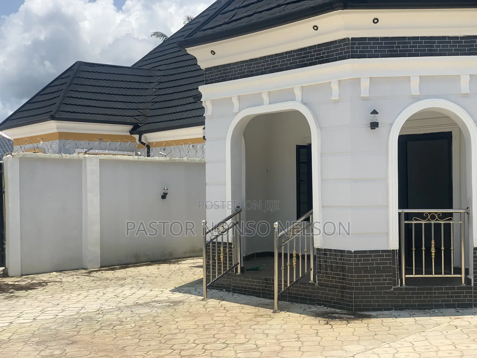 4bdrm Bungalow in Station, Ohaji/Egbema for sale in Ohaji/Egbema