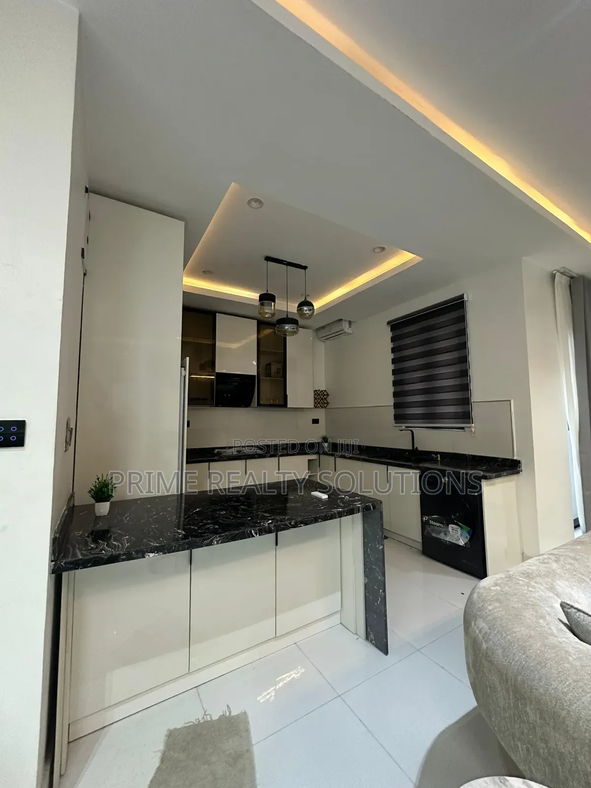 Furnished 2bdrm Apartment in Lekki Phase 1 for sale in Lekki Phase 1