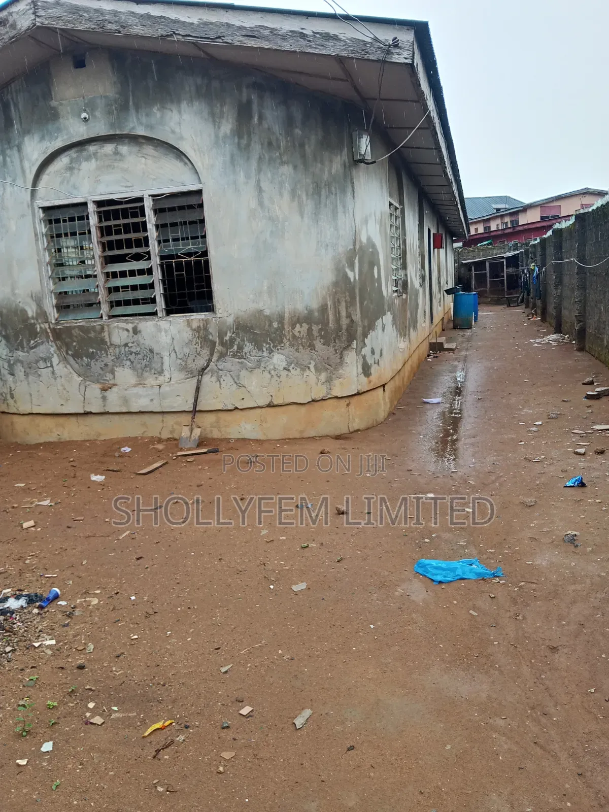 Furnished 3bdrm Bungalow in Omoleye, Abule Egba for sale in Abule Egba