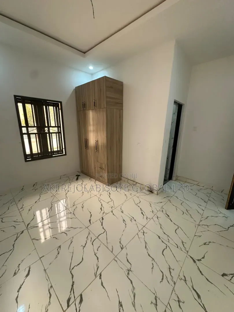4bdrm Duplex in Orchacho Estate for rent in Life Camp