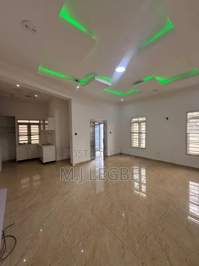 Studio Apartment in Lekki County, Ikota for rent in Ikota