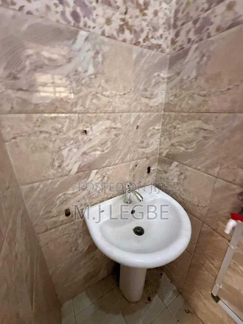 Studio Apartment in Lekki County, Ikota for rent in Ikota