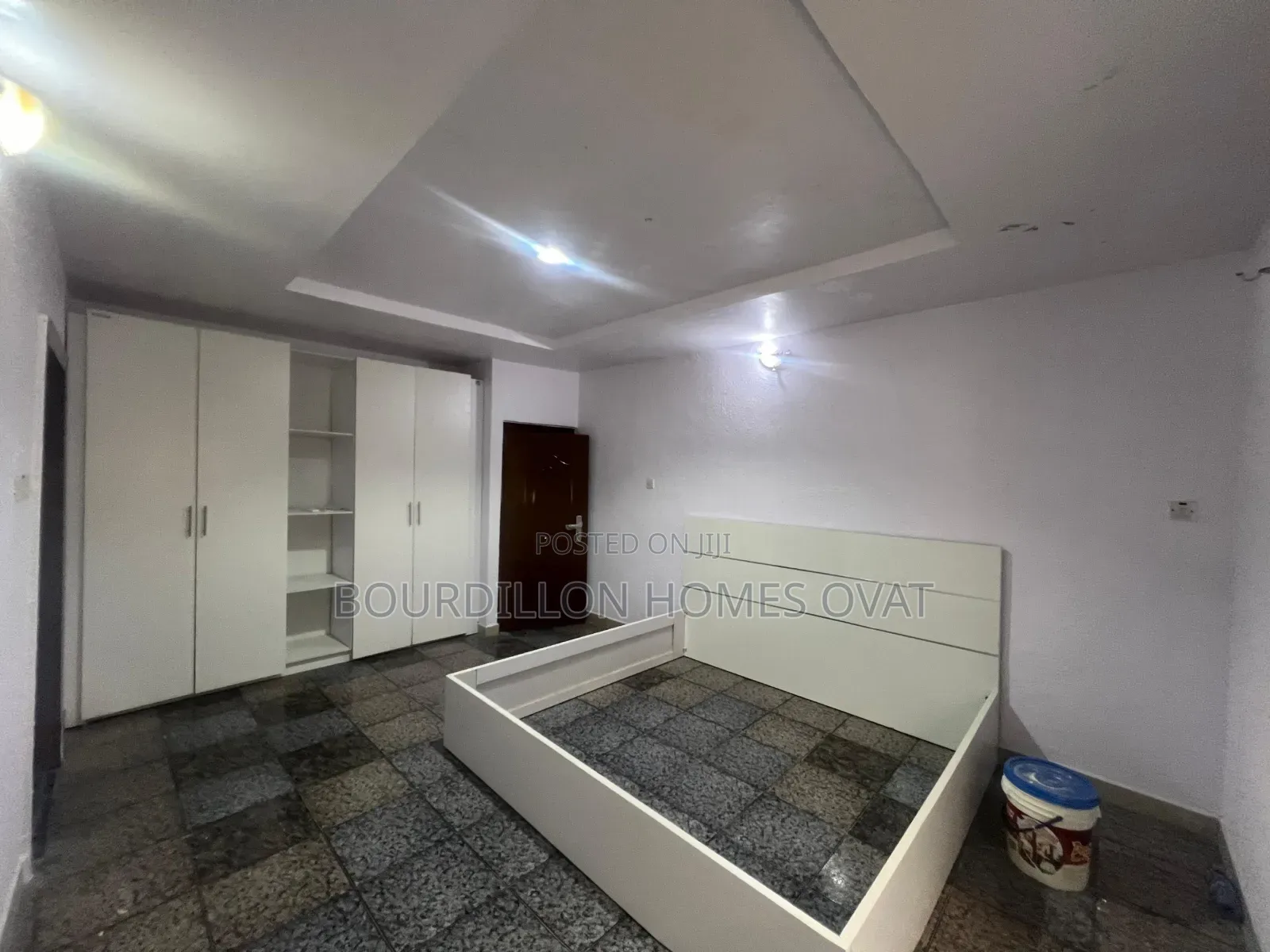 3bdrm Apartment in Ikoyi Lagos, Gerard Road for rent in Gerard Road