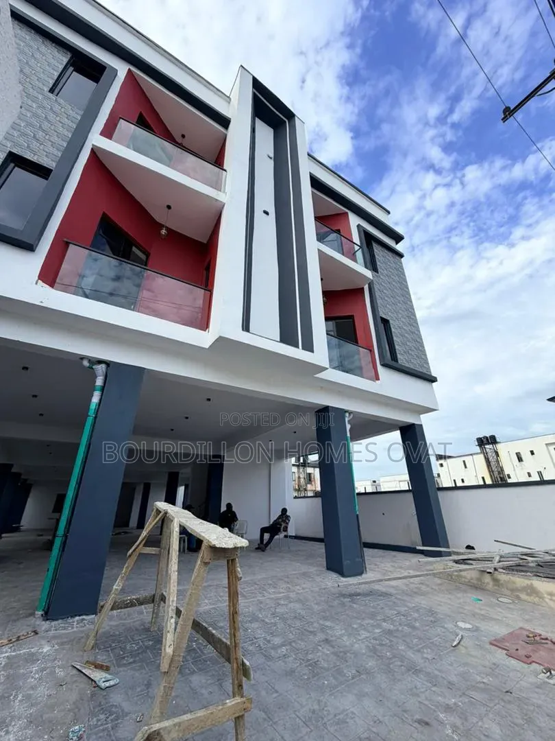 2bdrm Apartment in Abraham Adesanya for sale in Abraham Adesanya Estate