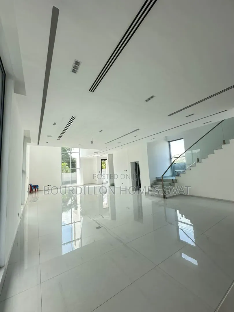 5bdrm Duplex in Old Ikoyi Lagos for sale in Old Ikoyi