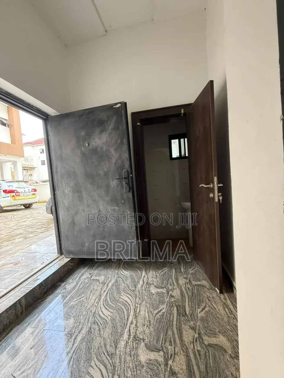 5bdrm Duplex in Guzape District for sale in Guzape District