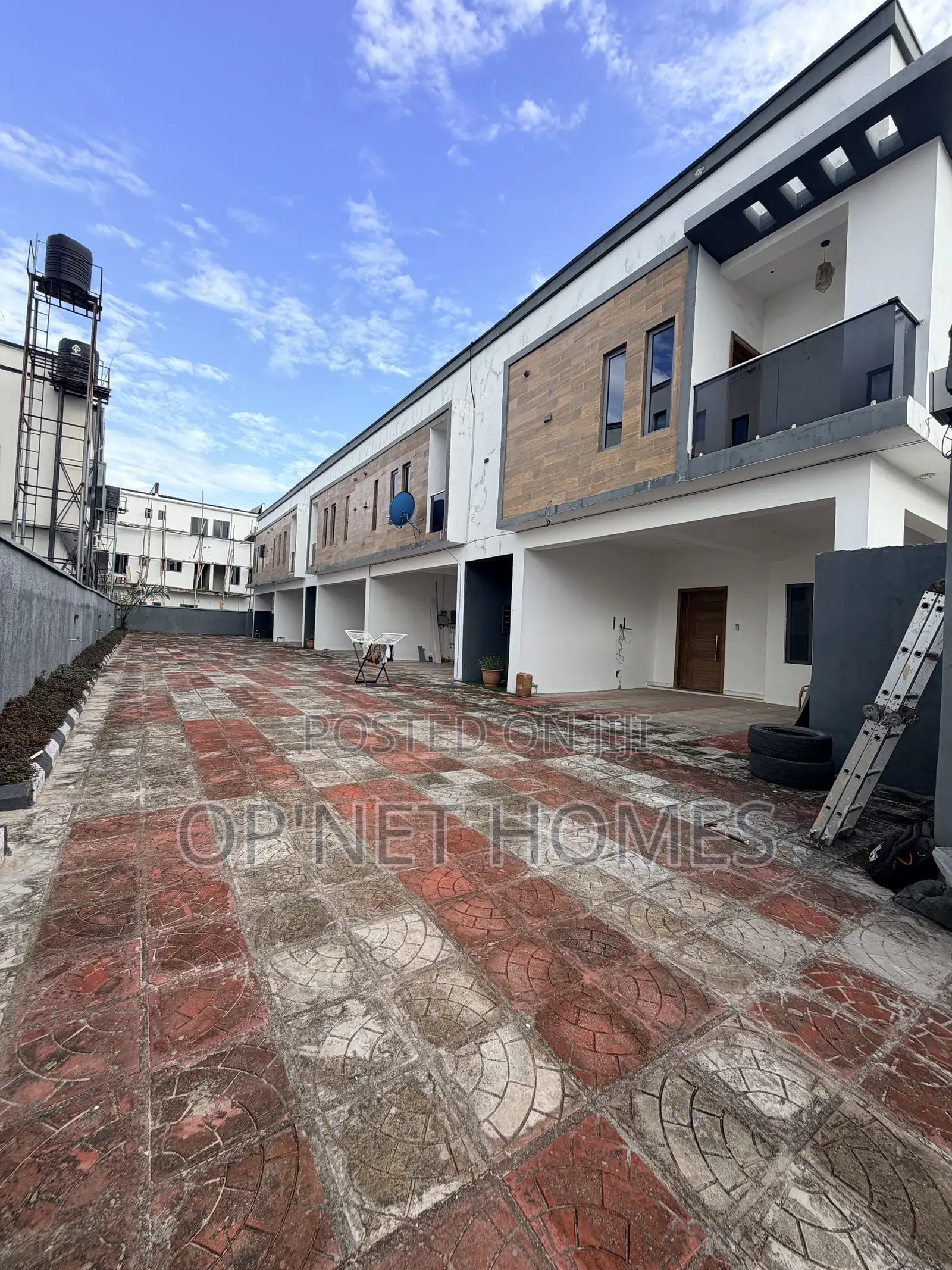 4bdrm Duplex in Lekki for sale in Lekki