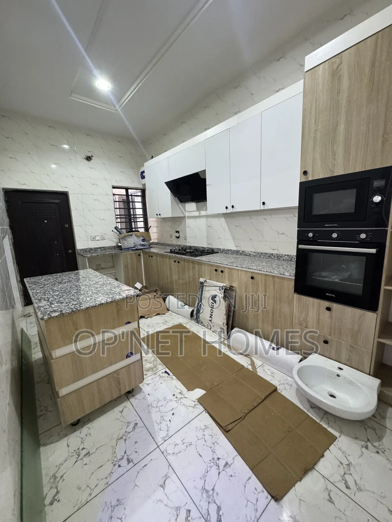 4bdrm Duplex in Lekki for rent in Lekki