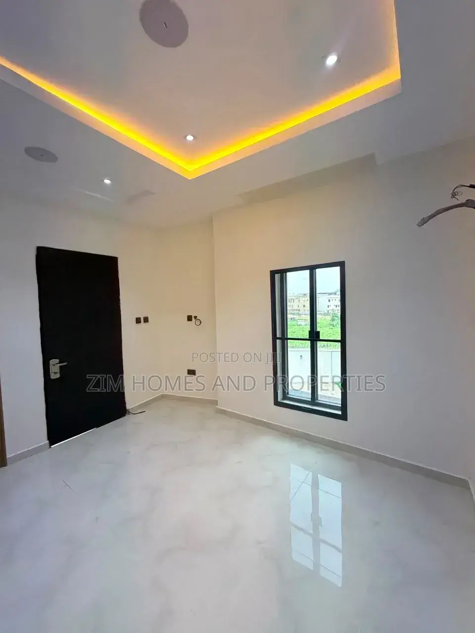 4bdrm Townhouse/Terrace in Zim Homes And, Guzape District for sale in Guzape District