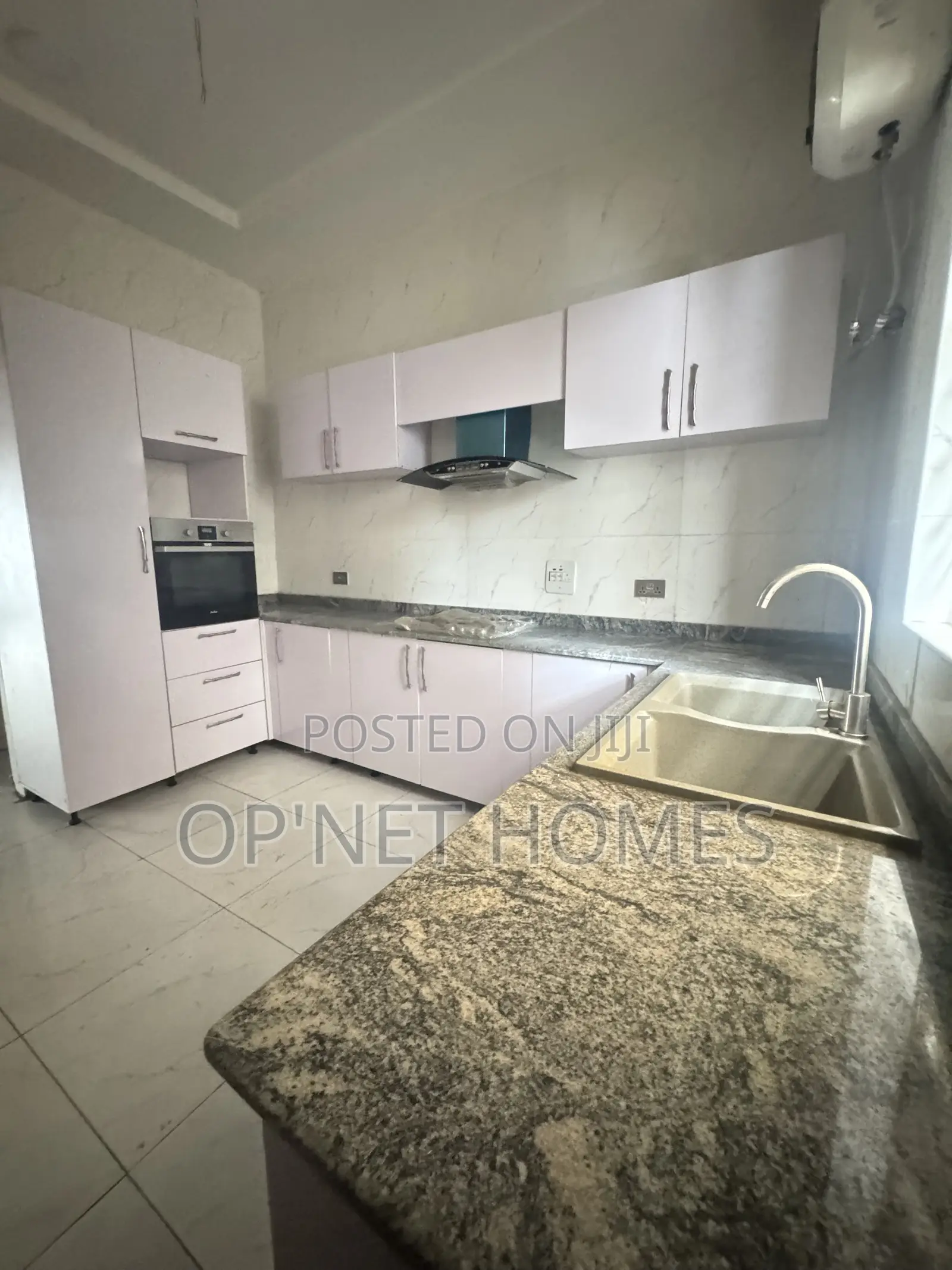 4bdrm Duplex in Lekki for sale in Lekki