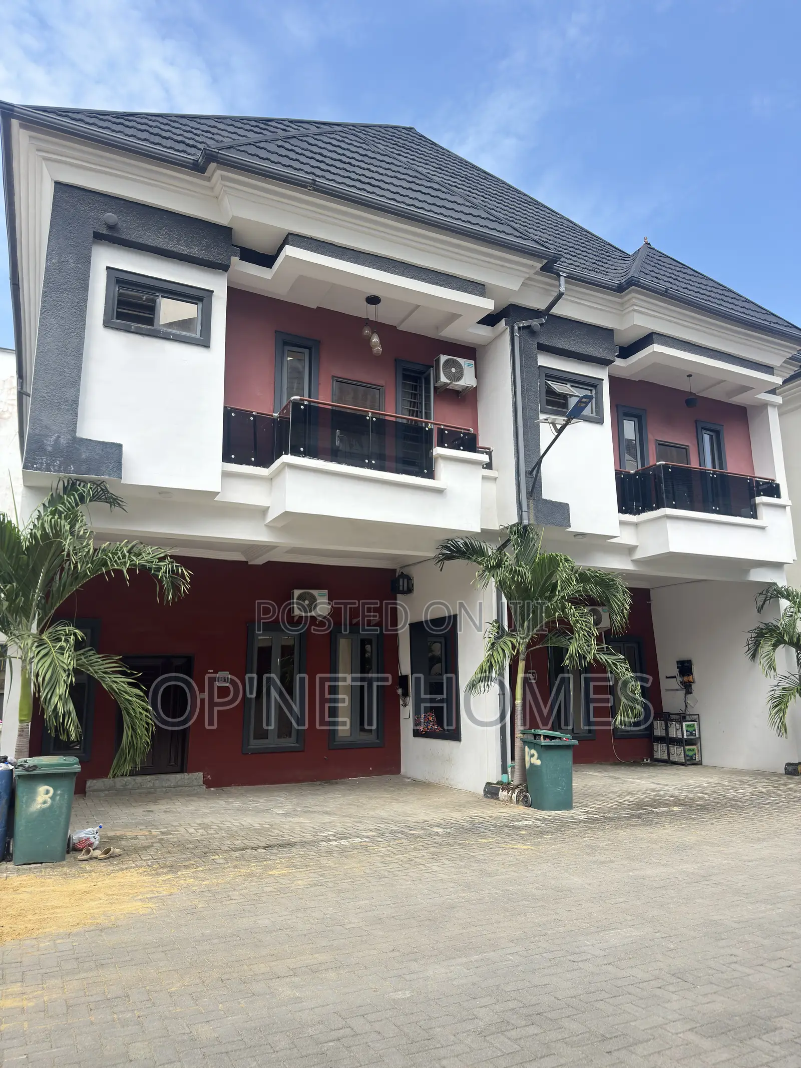 4bdrm Duplex in Lekki for sale in Lekki