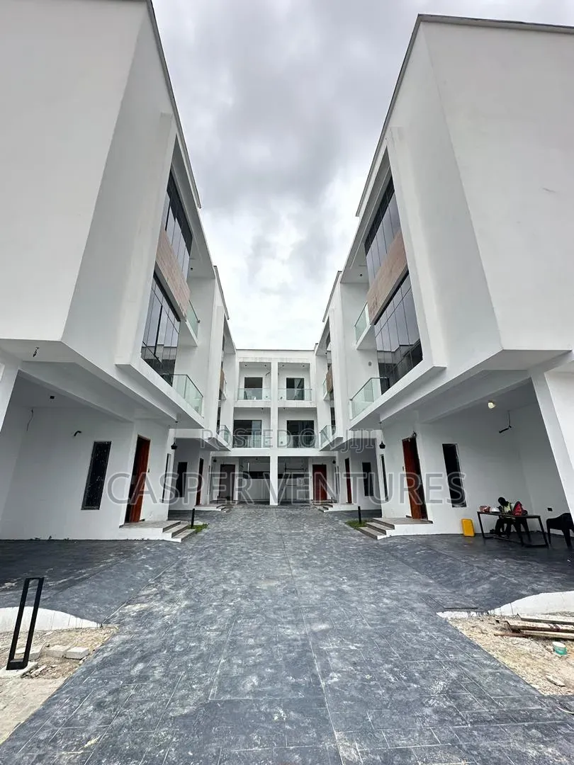 4bdrm Duplex in Freedom Way, Lekki Phase 1 for sale in Lekki Phase 1