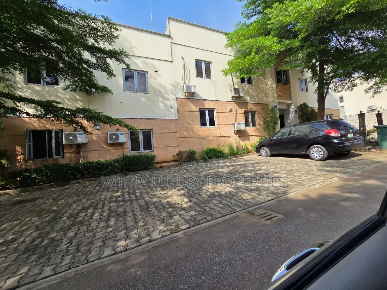 4bdrm Townhouse / Terrace in Brains And Hammer, Life Camp for rent in Life Camp