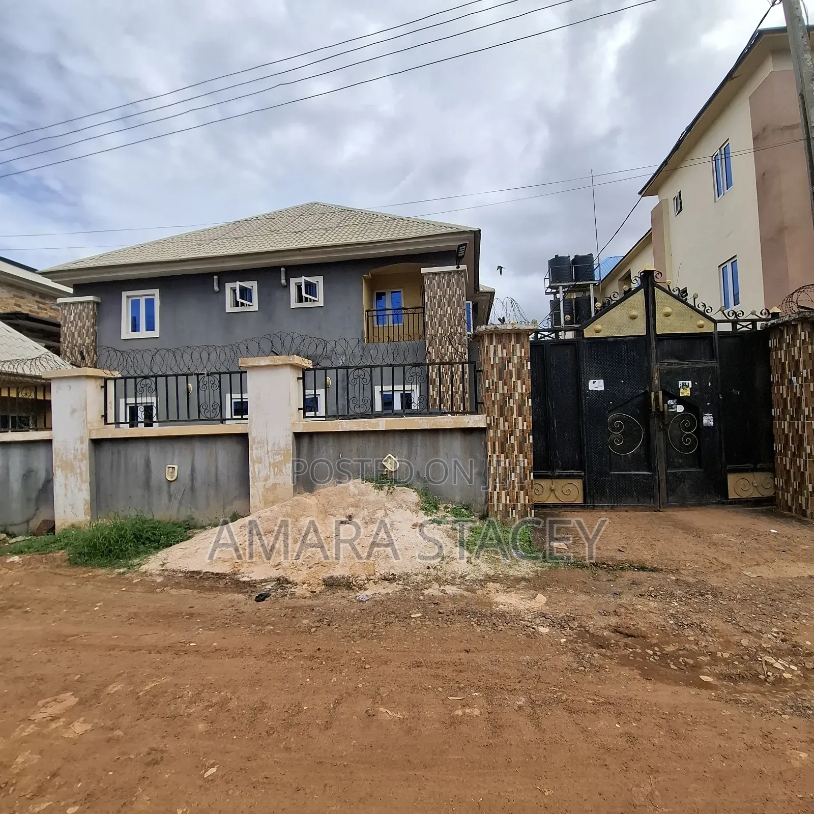 3bdrm Block of Flats in Enugu for sale in Enugu