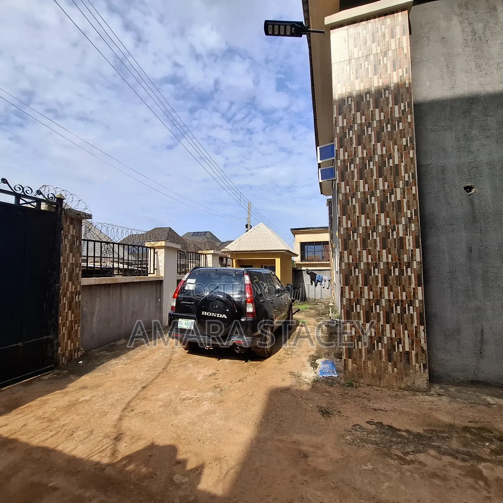 3bdrm Block of Flats in Enugu for sale in Enugu