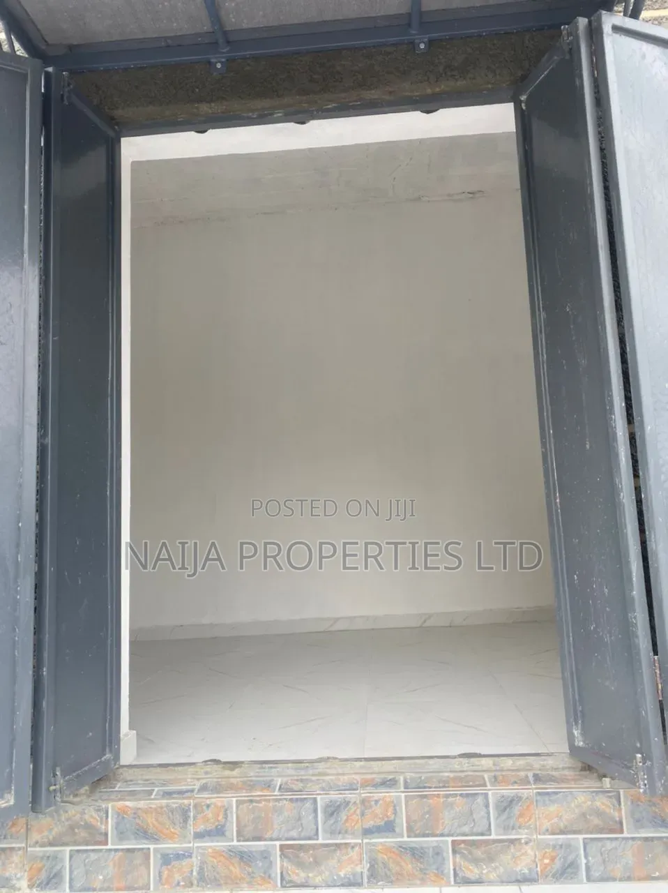 Shop on Ground Floor in an Estate at Aruna, Sangotedo for Rent in Sangotedo