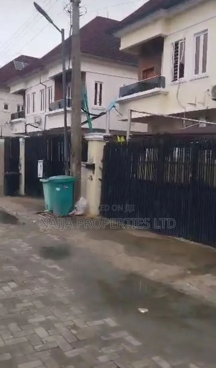 2plots of 1000sqm Land at Juliana Okoye, Off Chevron Alternative,Lekki in Chevron