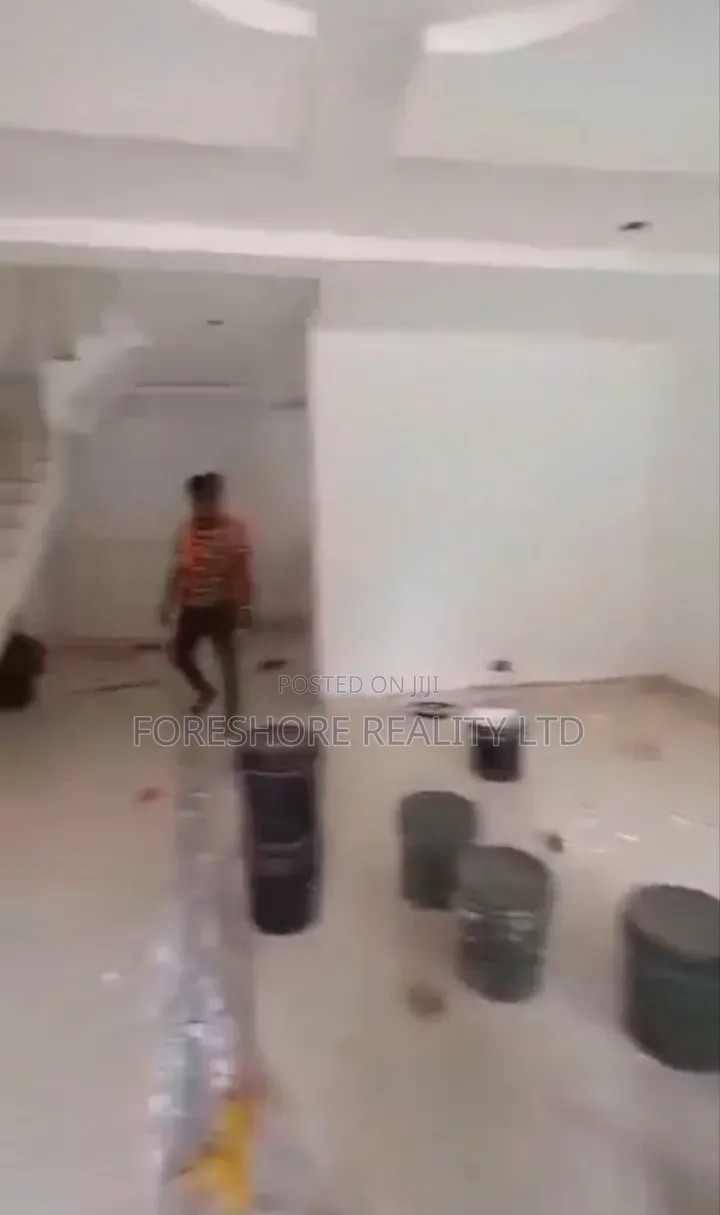 4bdrm Duplex in Osborne for rent in Osborne Foreshore Estate