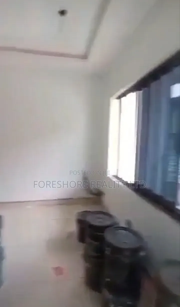 4bdrm Duplex in Osborne for rent in Osborne Foreshore Estate