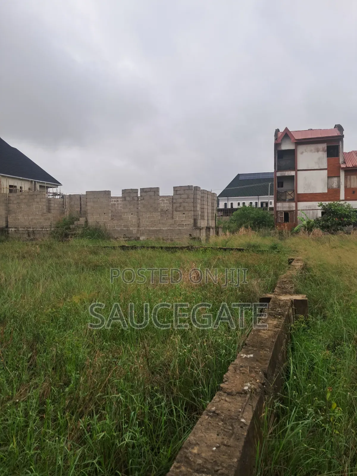 Dry Land Nasco Estate SatelliteTown Global C of O No Omonile in Satellite Town