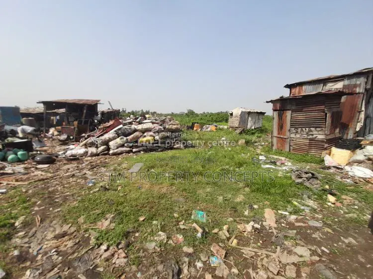 Quarter Plot of Land for Sale Taodak Estate Ifako Gbagada Lagos in Ifako-Gbagada