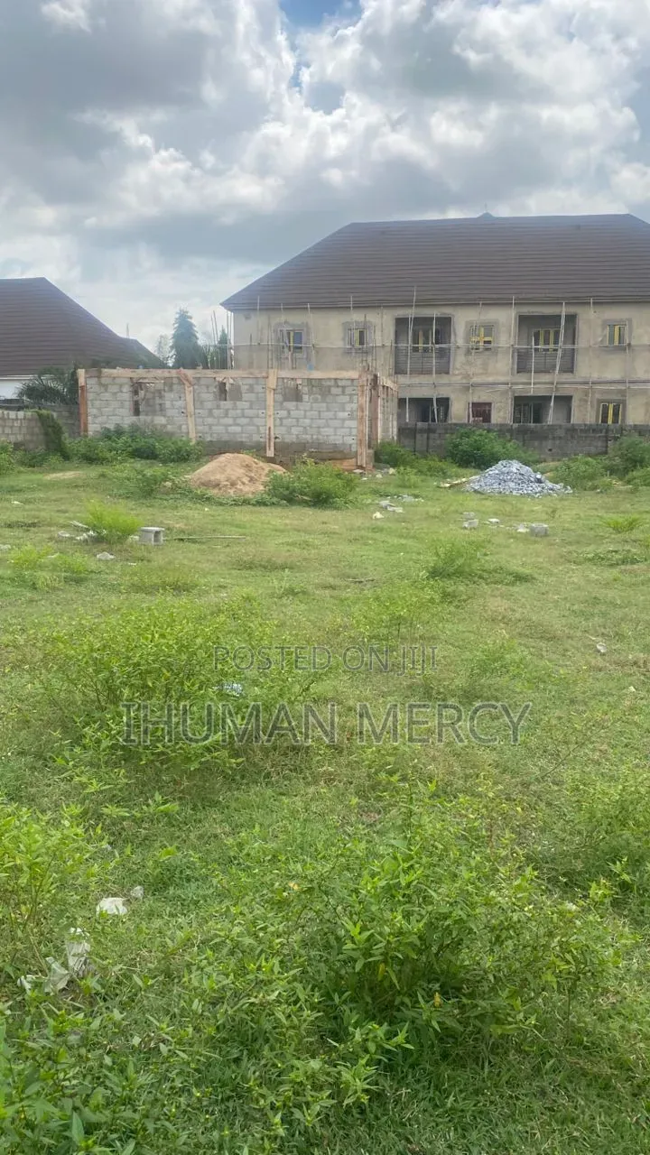 Lands for Sale in Kiami