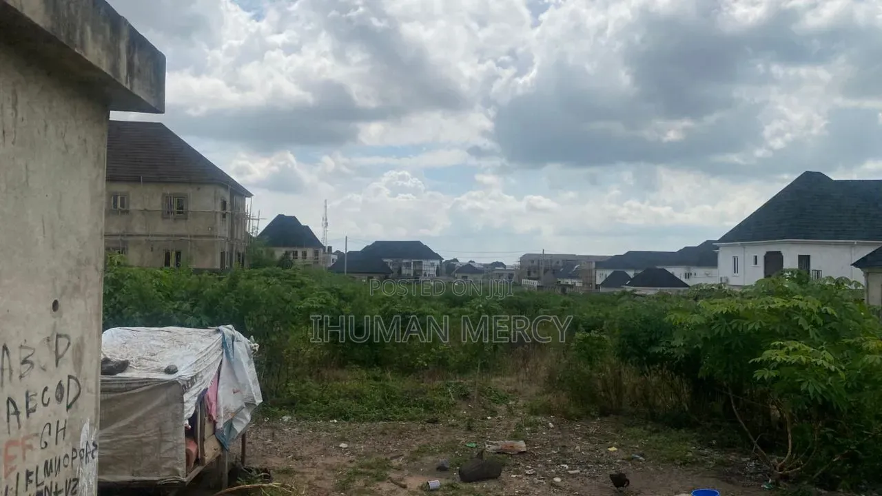 Lands for Sale in Kiami