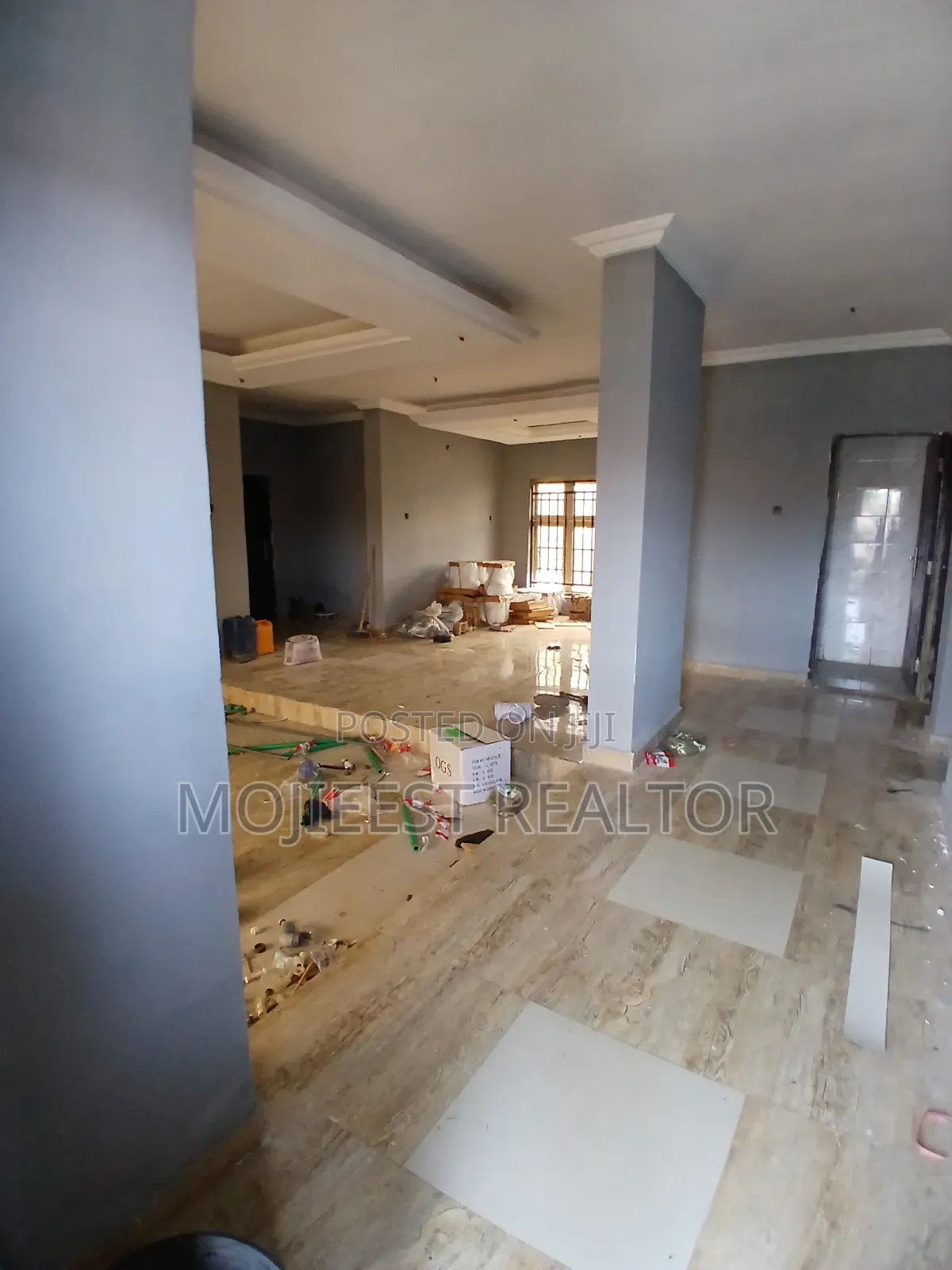 3bdrm Bungalow in Fha Lugbe Abuja for sale in Lugbe District