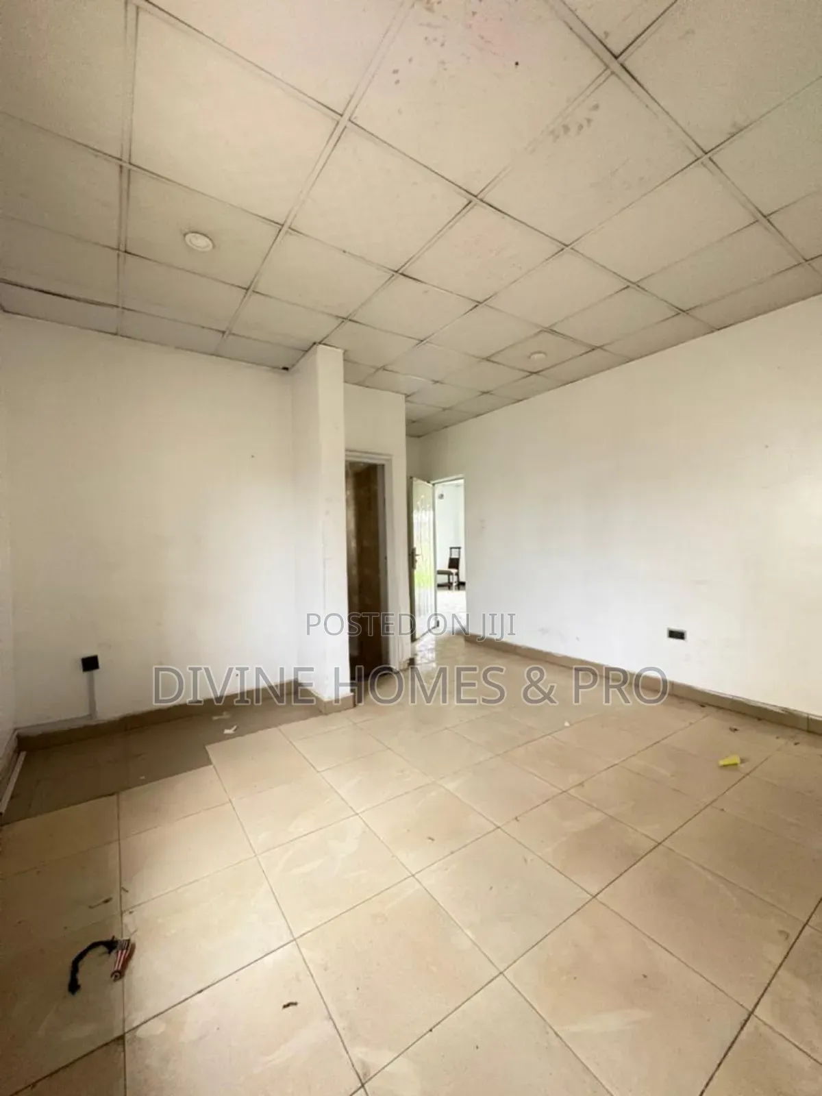 Spacious Apartment for Office Use in Wuye