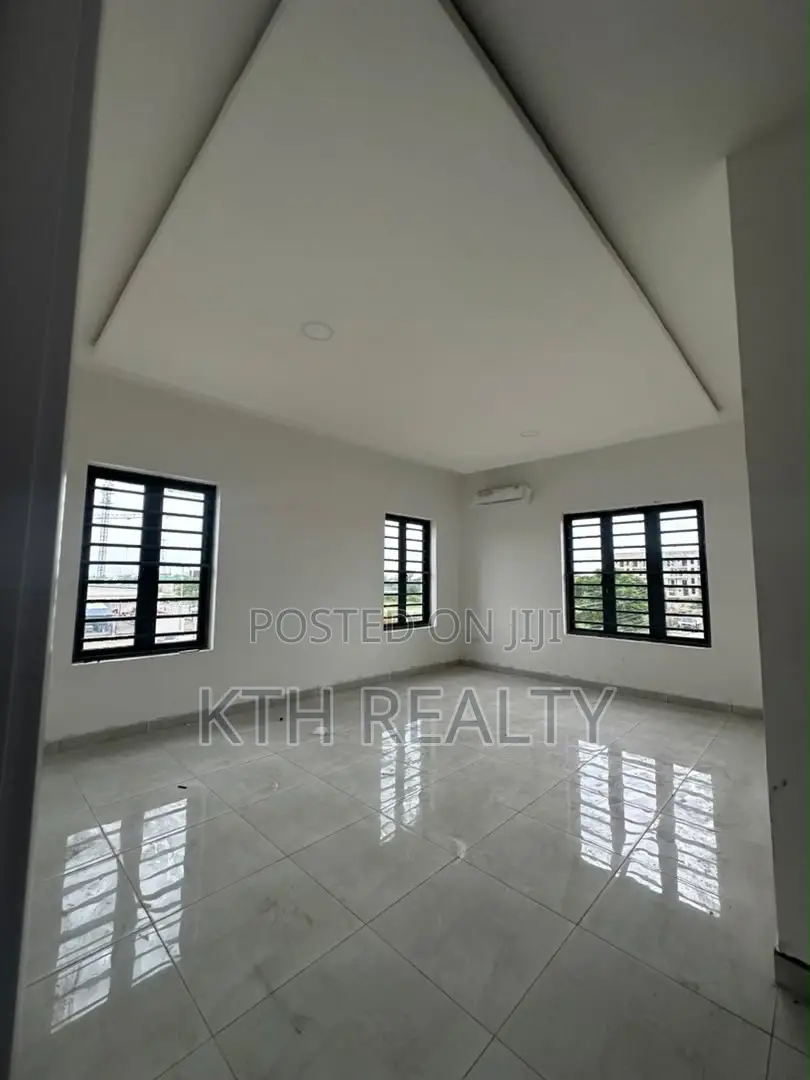 4bdrm Duplex in Visland, Adeola Odeku for sale in Adeola Odeku