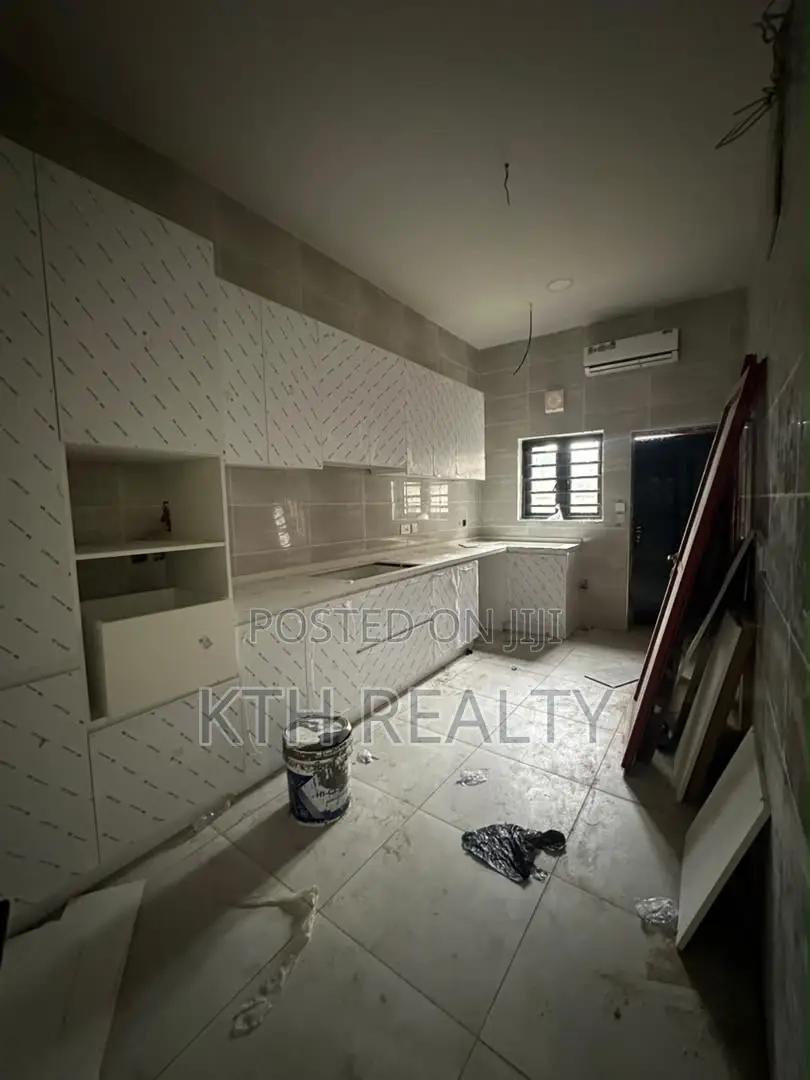 4bdrm Duplex in Visland, Adeola Odeku for sale in Adeola Odeku
