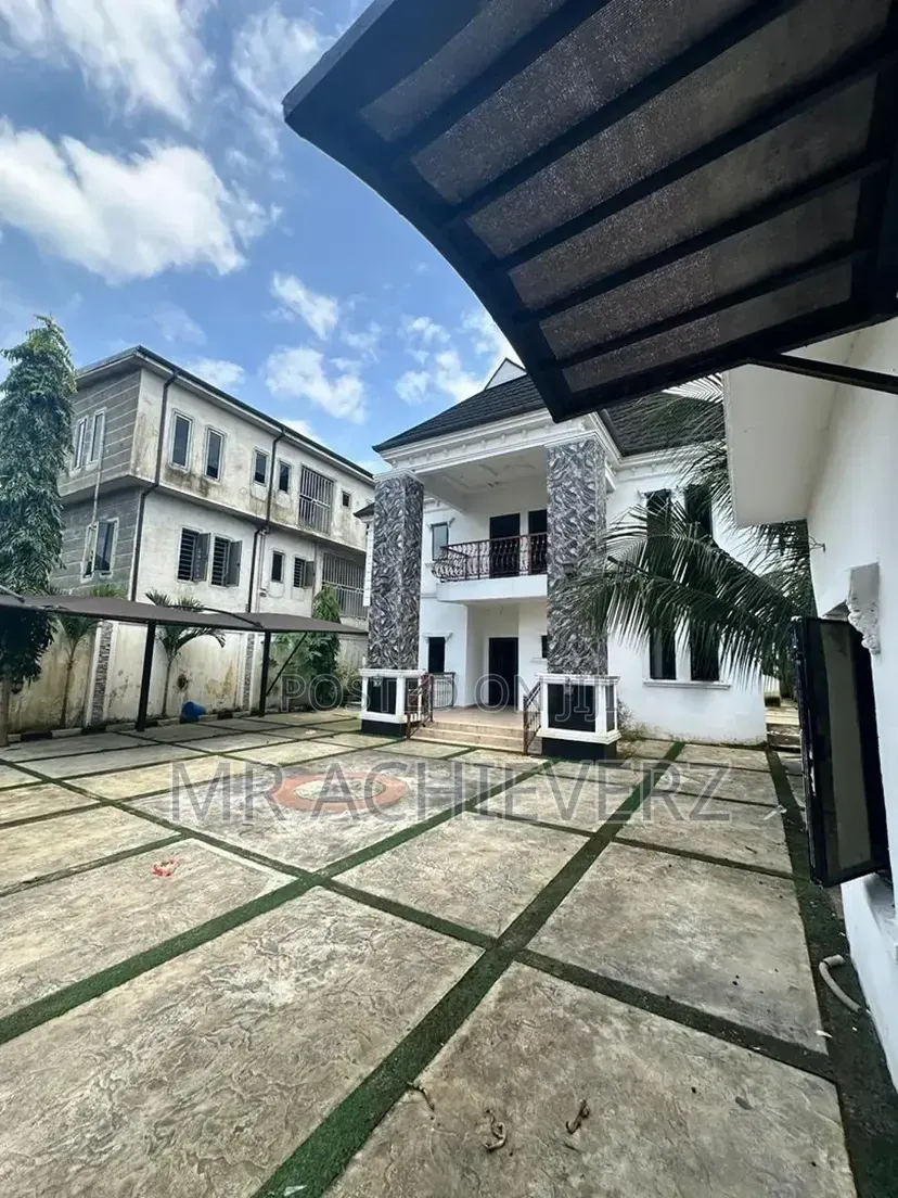 5bdrm Duplex in East West, Obio-Akpor for sale in Obio-Akpor
