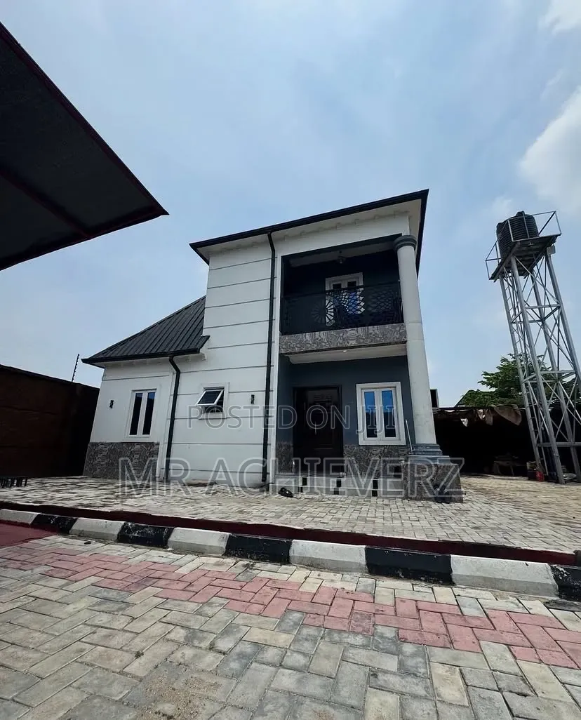 3bdrm Bungalow in Eneka, Obio-Akpor for sale in Obio-Akpor