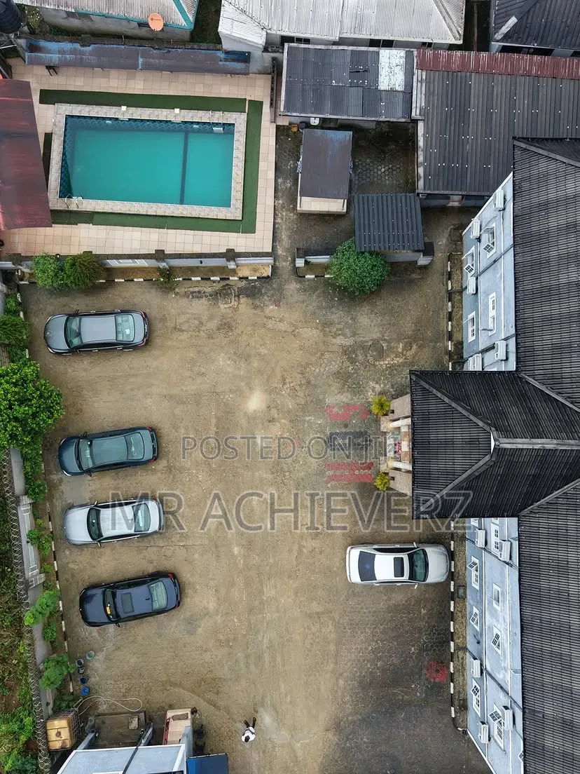 Furnished 20bdrm Chalet in Rumualogu, Obio-Akpor for sale in Obio-Akpor