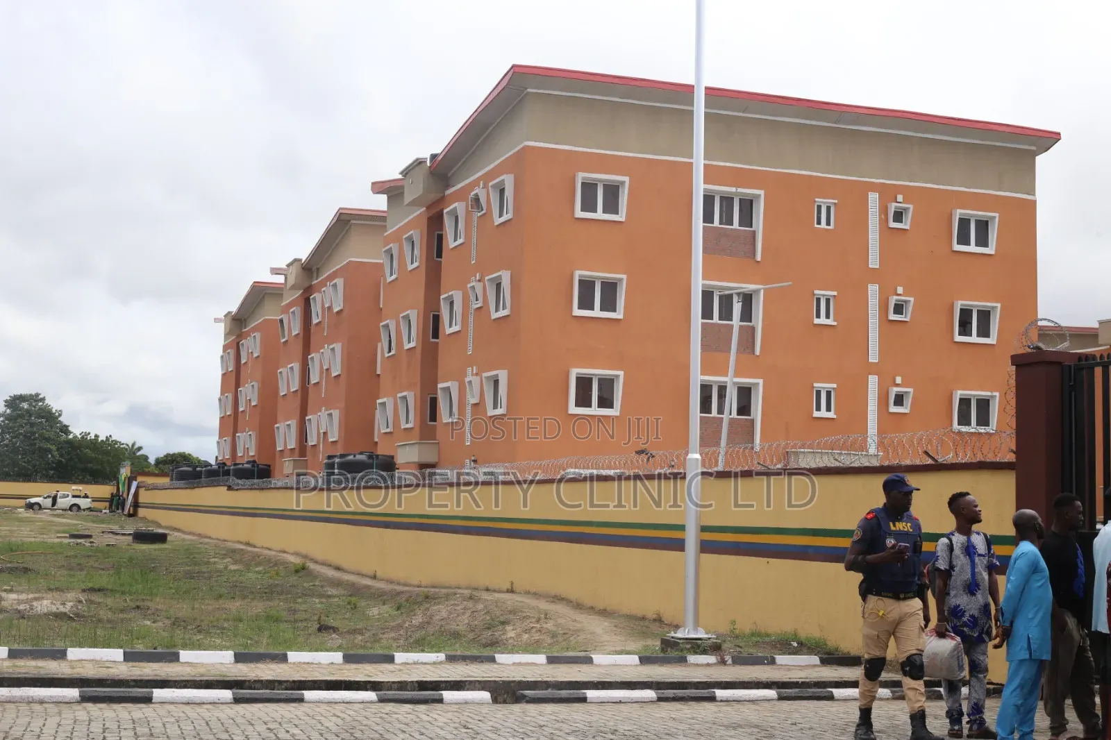3bdrm Townhouse/Terrace in Badagry / Badagry for sale in Badagry / Badagry