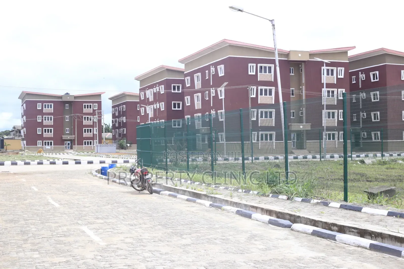 3bdrm Townhouse/Terrace in Badagry / Badagry for sale in Badagry / Badagry