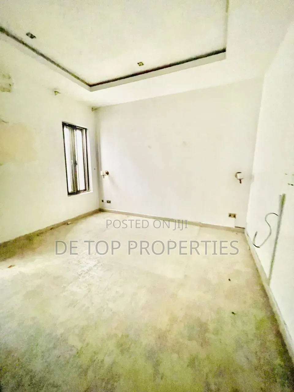 5bdrm Duplex in Lekki Phase 1 Off for rent in Lekki Phase 1