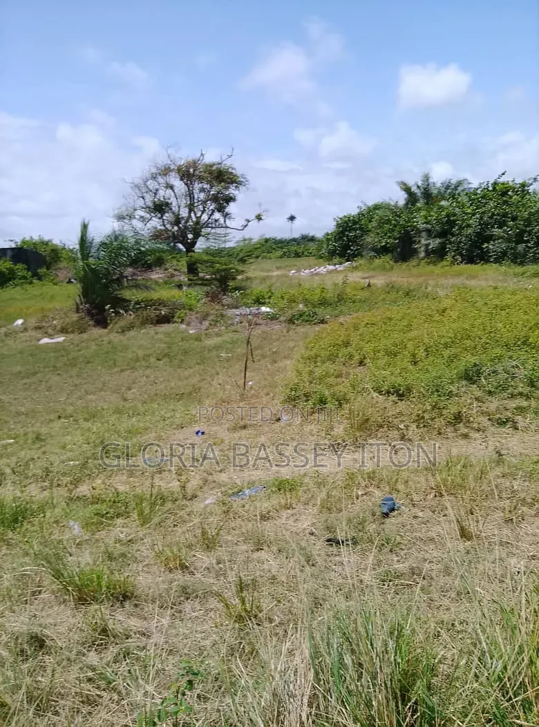 Distress Sale 2 Plots of Land at Folu After Lacampaign Tropicana in Orimedu