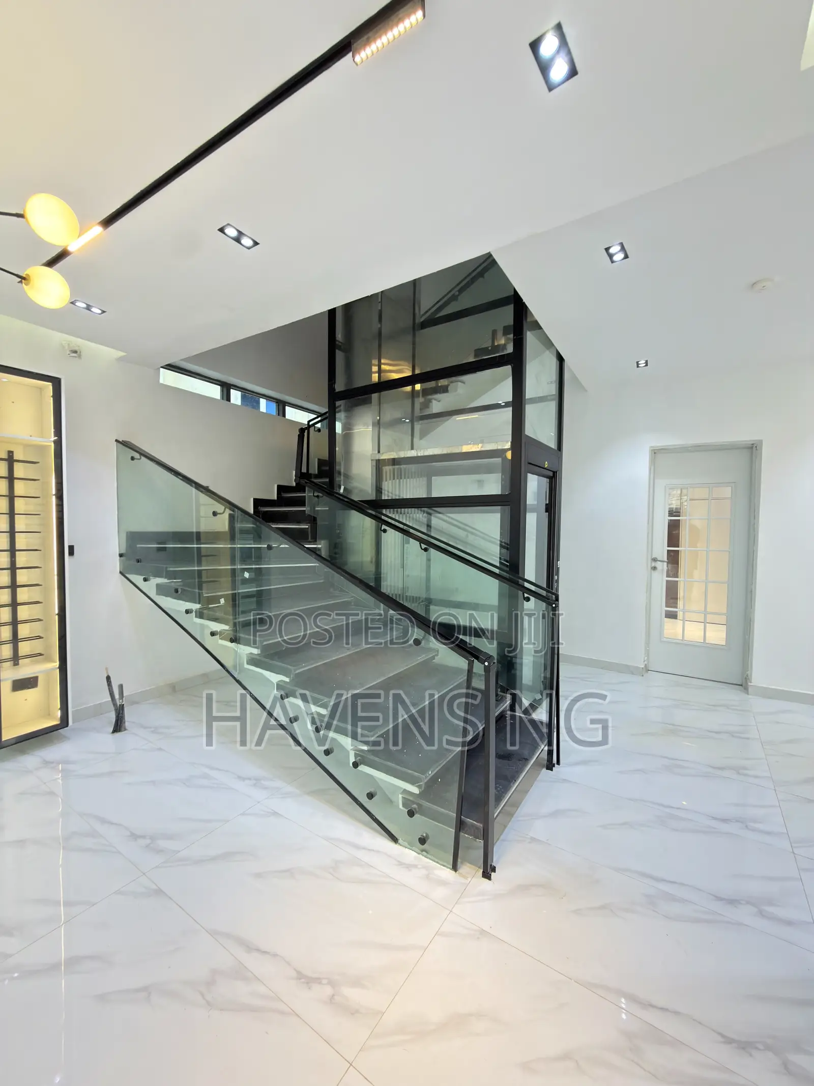 5bdrm Duplex in Apo Resettlement for sale in Apo Resettlement