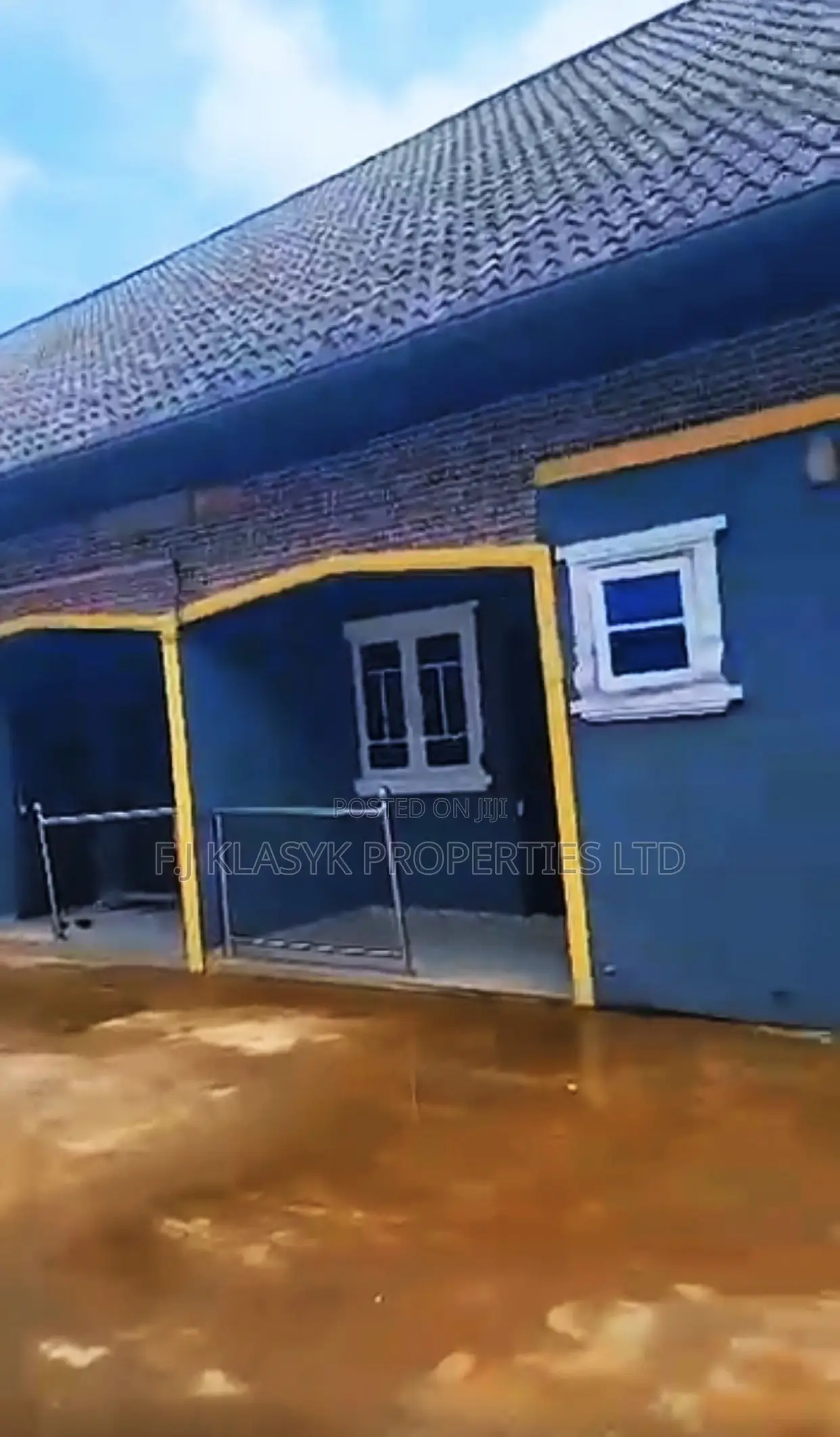 18bdrm Block of Flats in Benin City for sale in Benin City