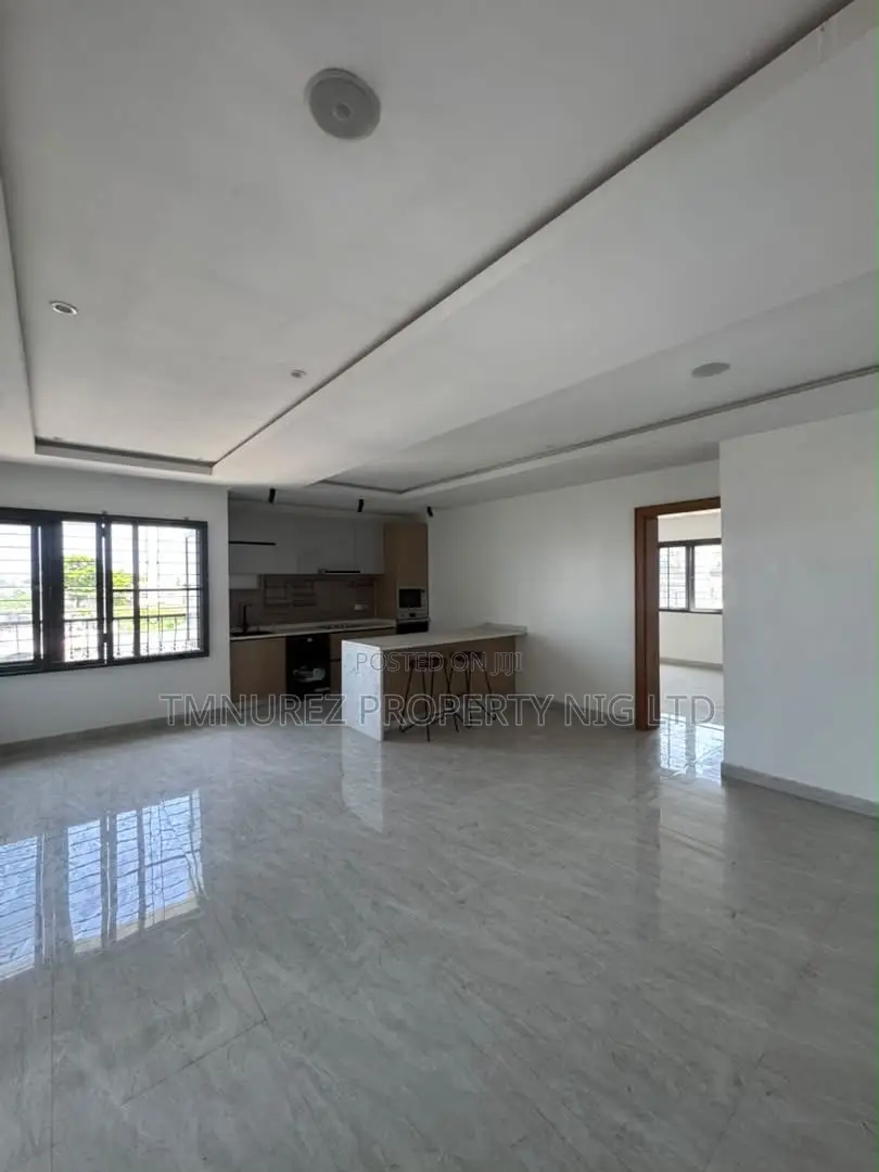 2bdrm Apartment in Osapa london for sale in Osapa london