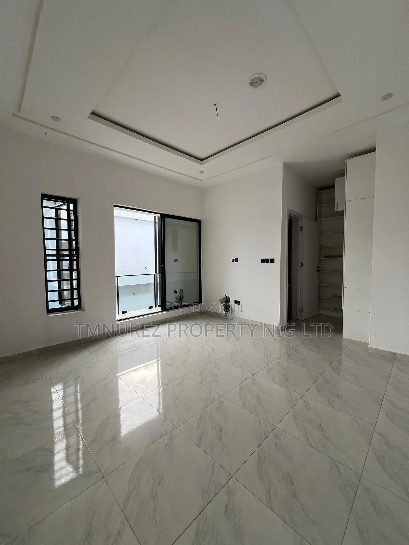 4bdrm Duplex in Ikota for rent in Ikota