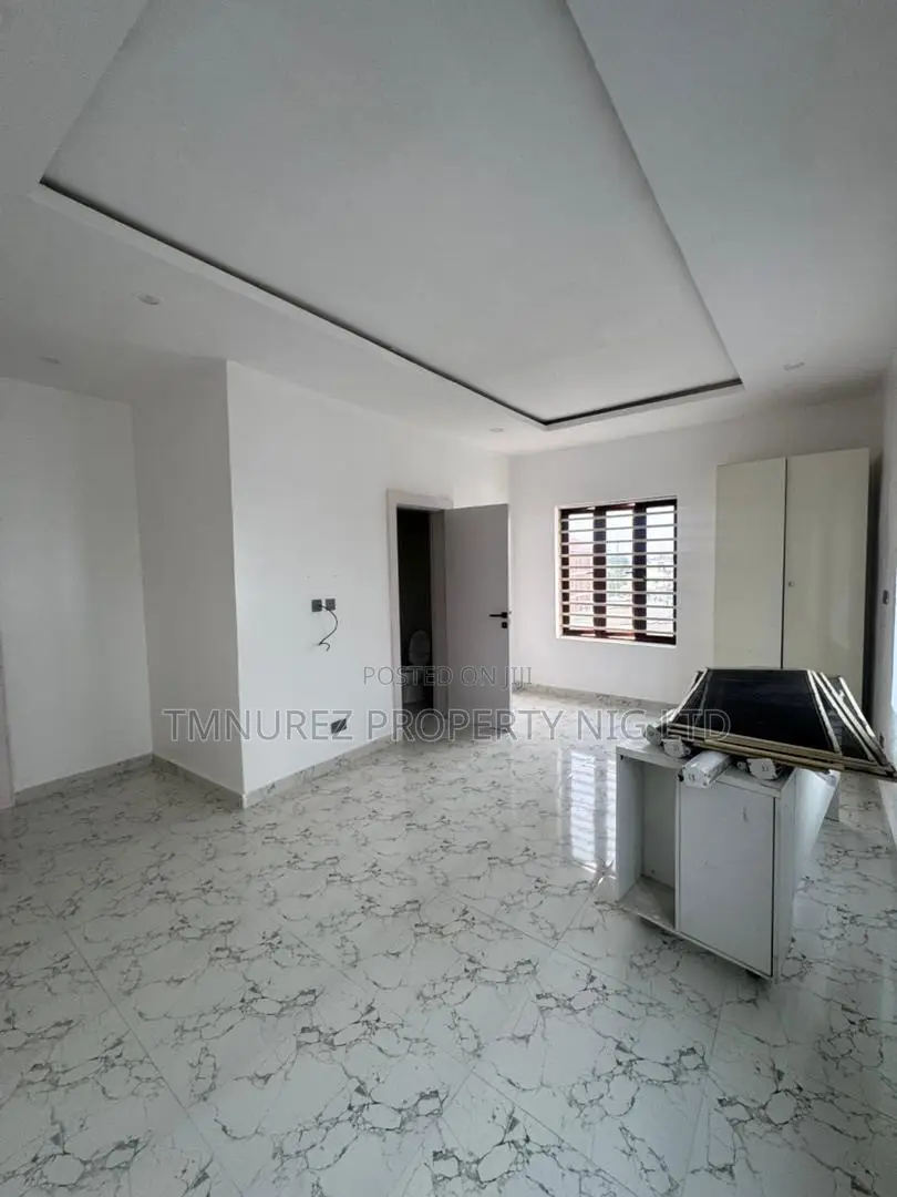 3bdrm Apartment in Ikate for rent in Ikate