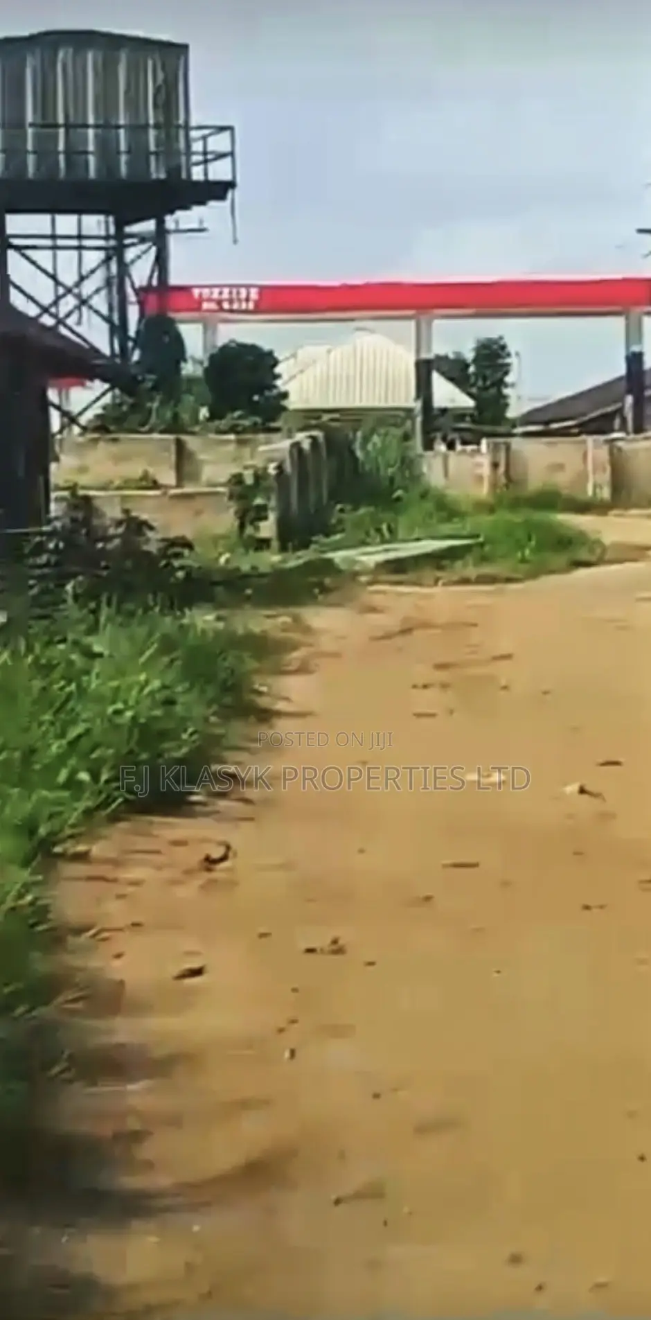 100/100 at Obagie by Ogheghe Less Than 5 Mins Walk From Yuzzid Station in Benin City